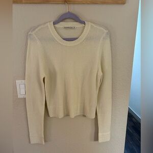 Abercrombie & Fitch women’s white/cream sweater, size medium. Never worn.